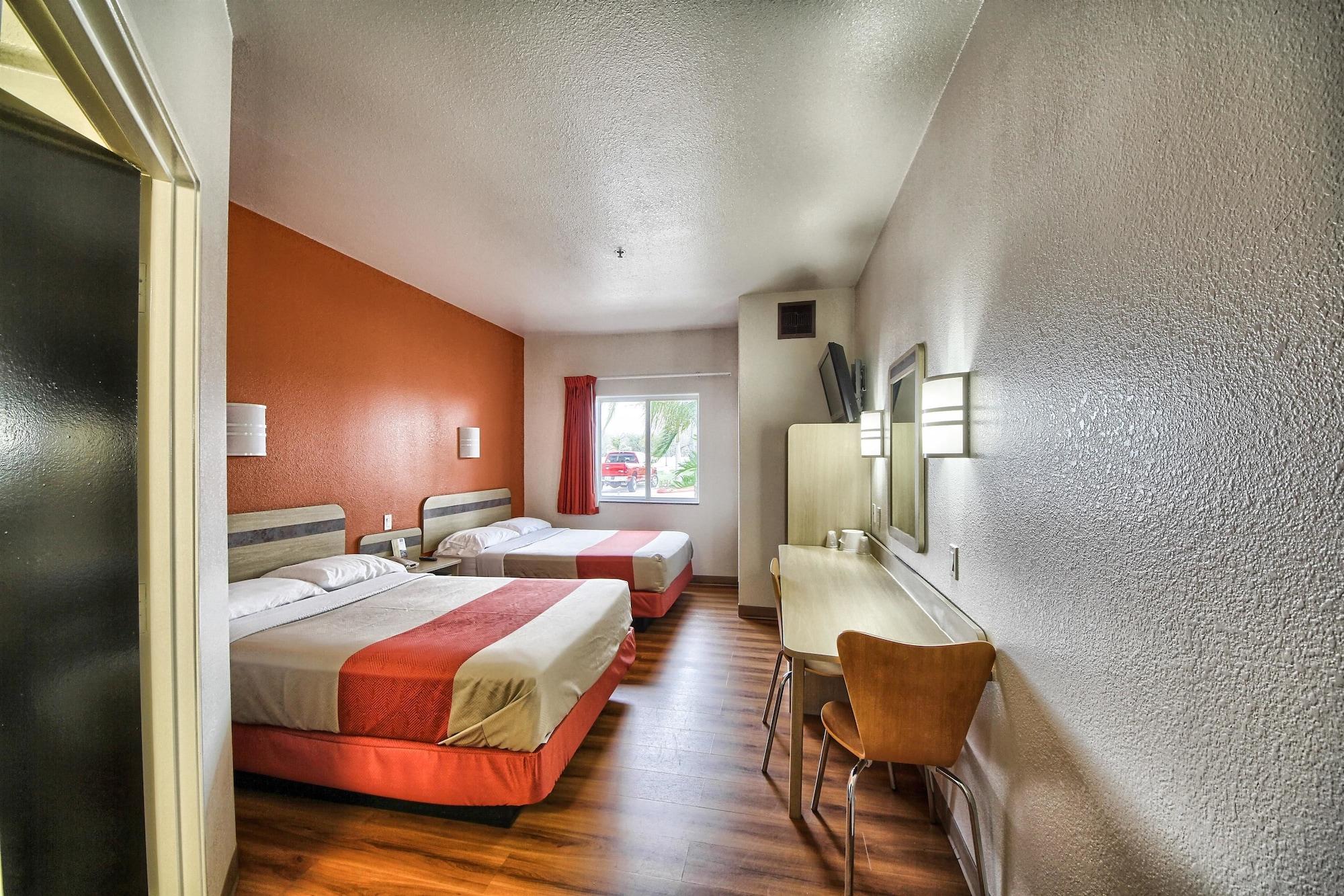 Motel 6-Mission, Tx Luaran gambar